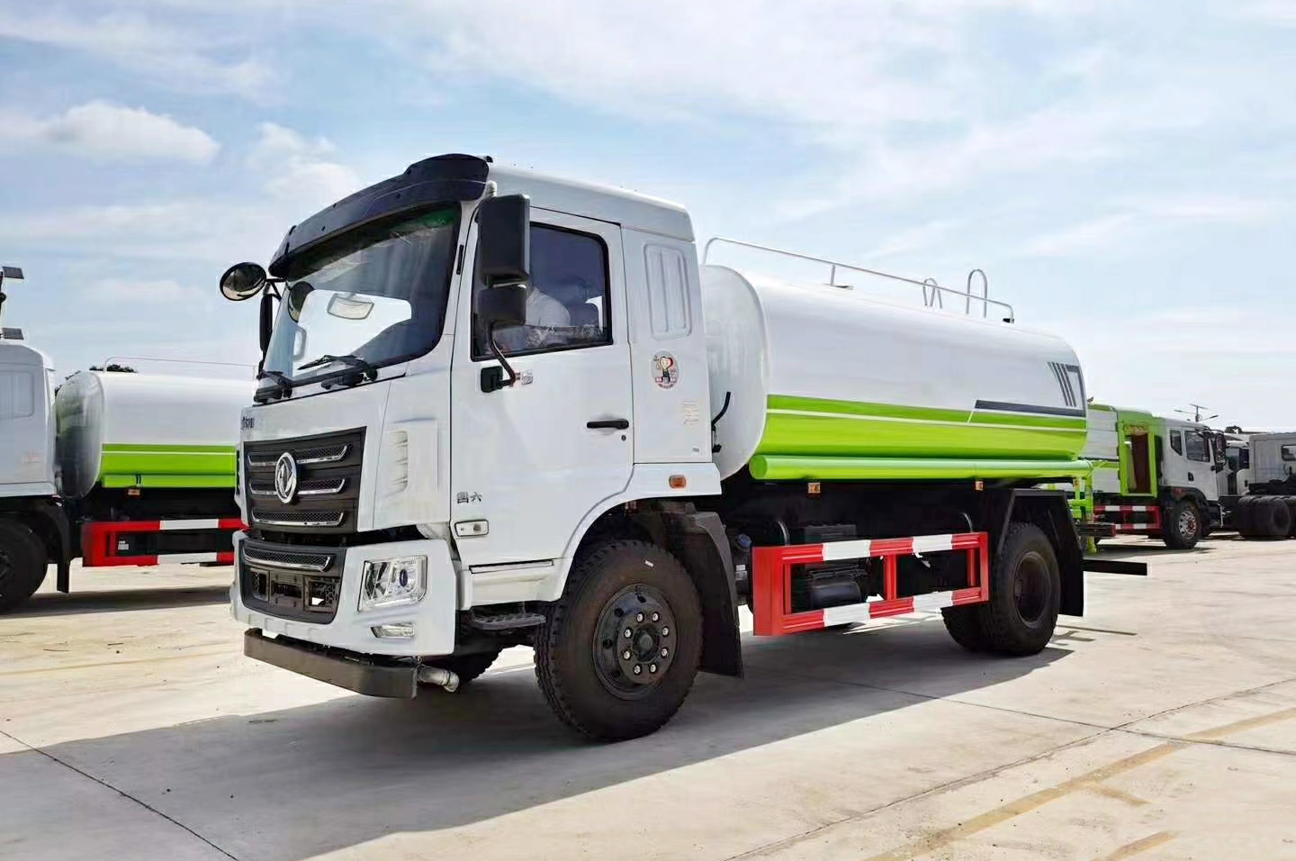 國六東風華神12噸灑水車