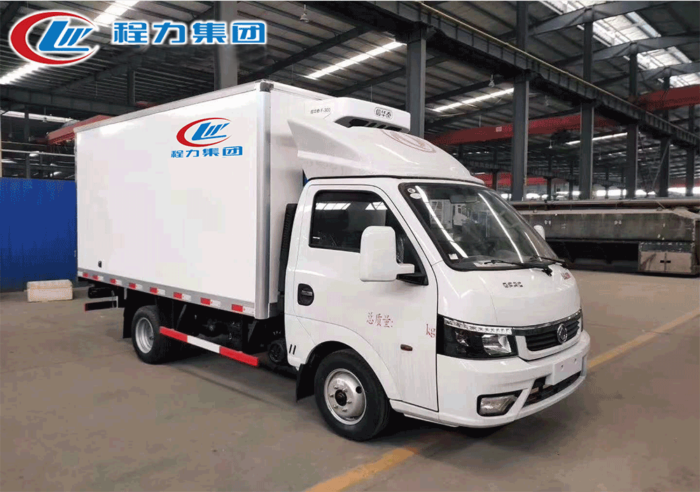 國六柴油東風(fēng)逸途冷藏車