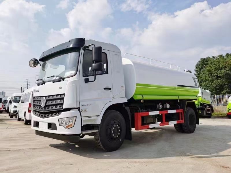 國六東風(fēng)新款K6 12-14方灑水車